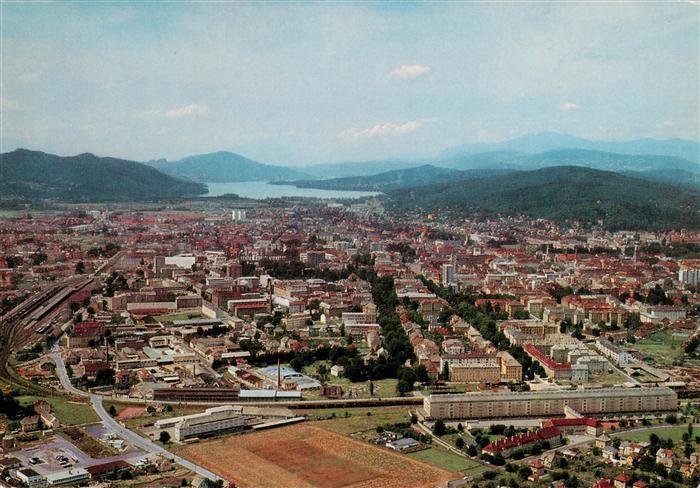 Klagenfurt Woerthersee AT Fliegeraufnahme