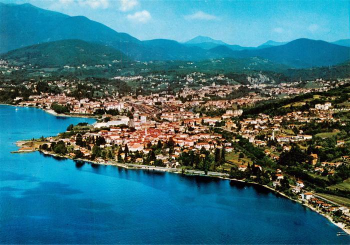 Luino Lago Maggiore IT Porto Valtravaglia Fliegeraufnahme