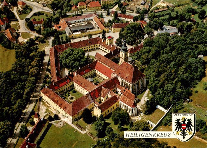 Heiligenkreuz Niederoesterreich AT Zisterzienserstift Fliegeraufnahme
