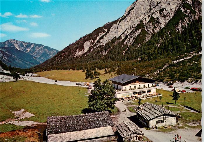 Pertisau Achensee Alpengasthof Gramai mit Almgebaeuden