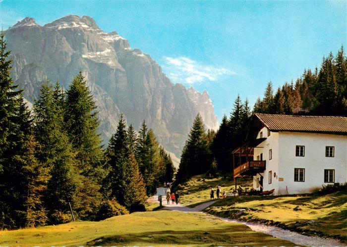 Herzebenalm 1280m Pinnistal Neustift Stubaital Tirol AT Alpenwirtschaft Herzeben