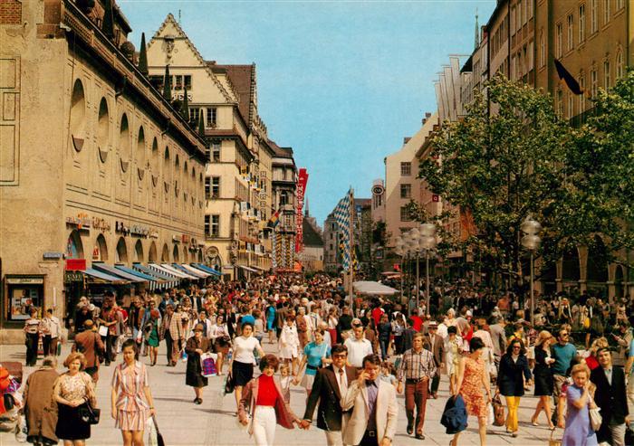 Muenchen Fussgaengerzone Neuhauserstrasse