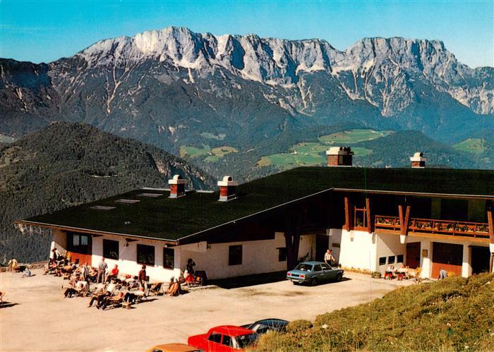 BERCHTESGADEN Bayern Berggaststaette Oberahornkaser mit Untersberg an der Rossfe