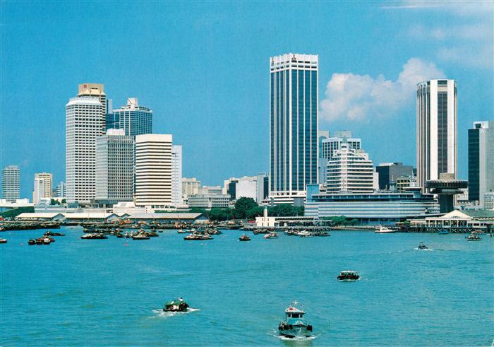 Singapore Shenton Way seen from the harbour