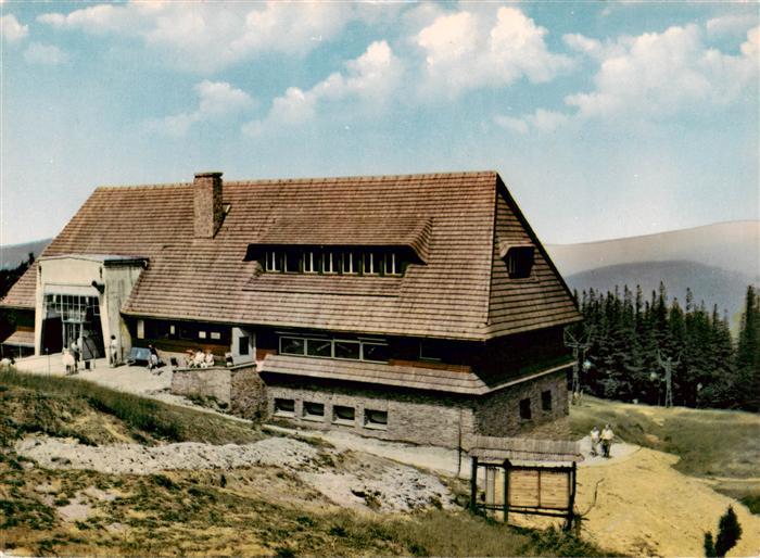 Szczyrk Schirk PL Stacja srednia wyciagu krzeselkowego na Jaworzynic