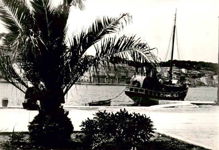 Mali Losinj Croatia Hafenpromenade Fischkutter