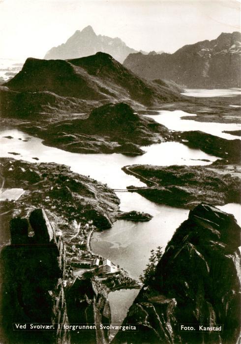 Ved Svolvaer Norge I forgrunnen Svolvaergeita