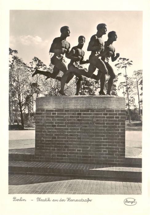 BERLIN  CITY Plastik an der Heeresstrasse
