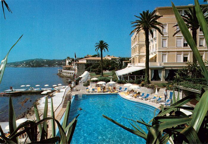 Beaulieu -sur-Mer 06 Alpes-Maritimes Le Metropole Hotel et restaurant au bord de
