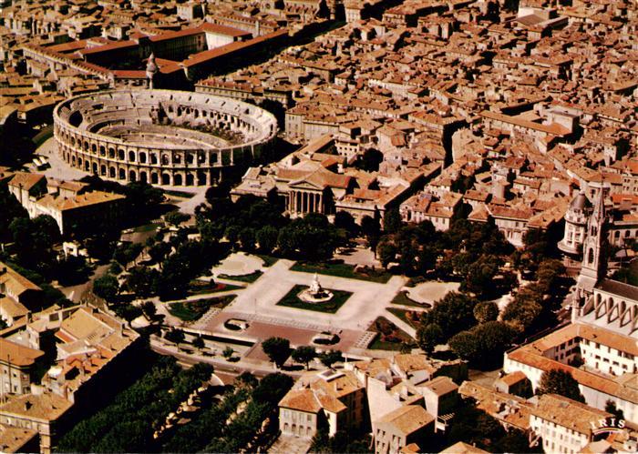 Nimes 30 Place de la Liberation et les Arenes Vue aerienne