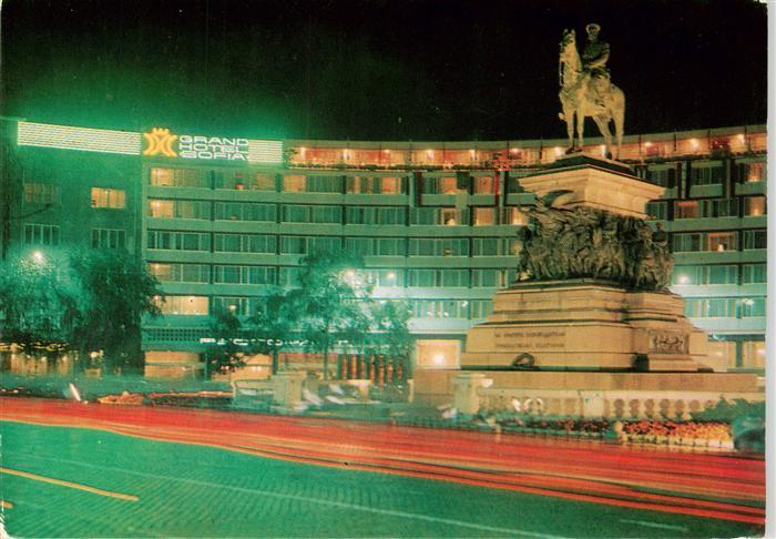 Sofia Sophia BG Le monument des freres liberateurs et Grand hotel Sofia