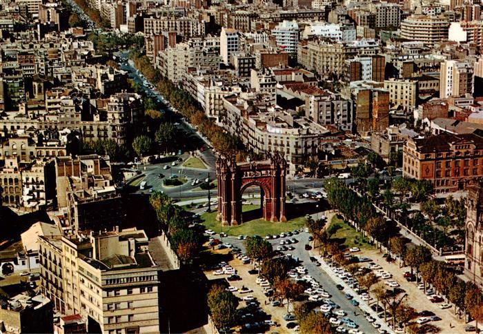 Barcelona Cataluna Arco del Triunfo Avenida de San Juan Fliegeraufnahme