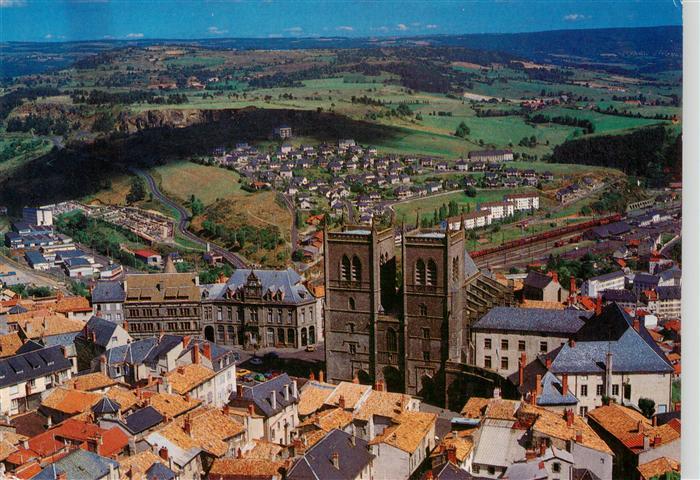Saint-Flour 15 Cantal La cathedrale Saint Pierre batie a l’emplacement de l’anci