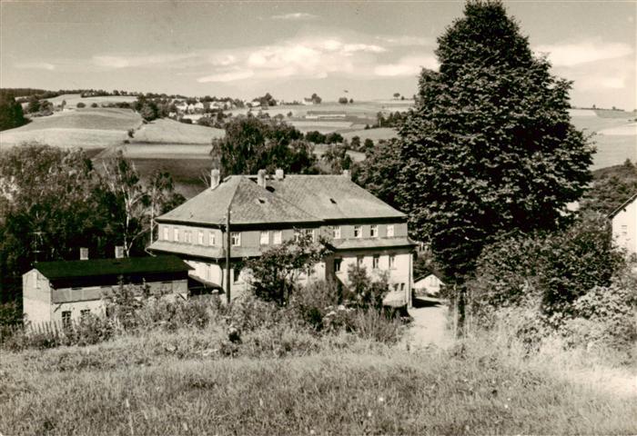 Reifland Wartburg am Bahnhof