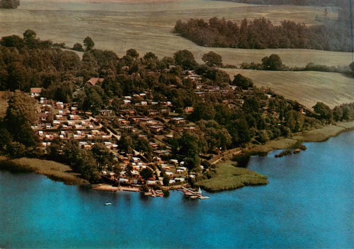 Poenitz See Ferienhaeuser und Campingplatz Margarethenhoehe Fliegeraufnahme
