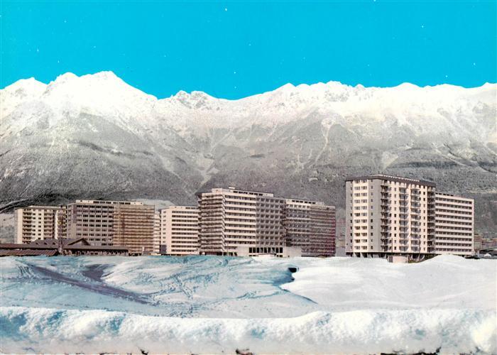 Innsbruck Tirol AT Olympisches Dorf mit Nordkette