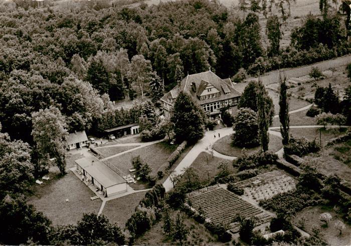 Luechow-Dannenberg Kneipp Sanatorium Landschloss Obergut Grabow Fliegeraufnahme