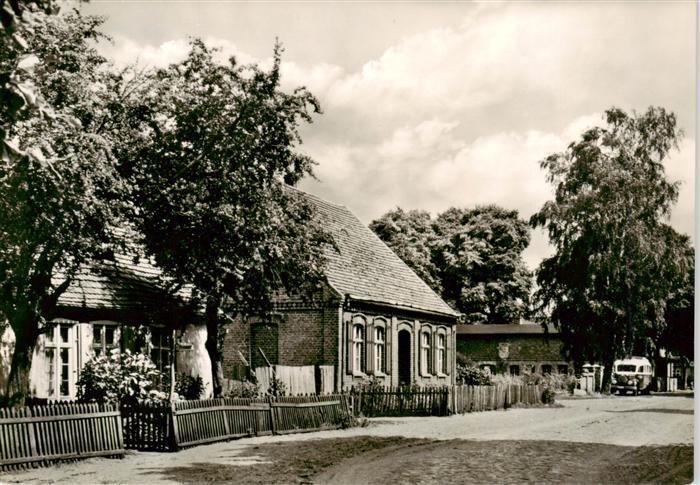 Leopoldshagen Dorfstrasse