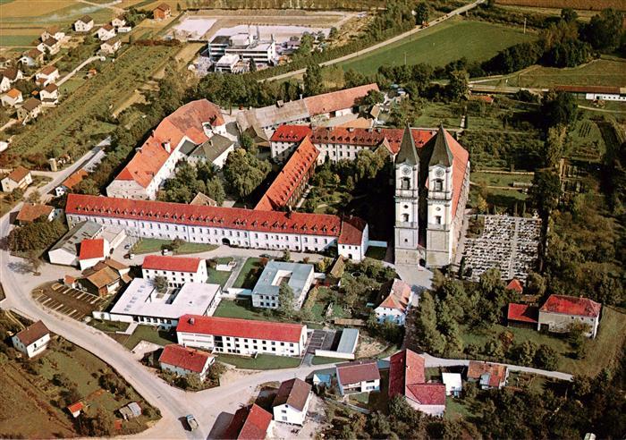 Niederaltaich Donau Benediktinerabtei Niederaltaich Fliegeraufnahme