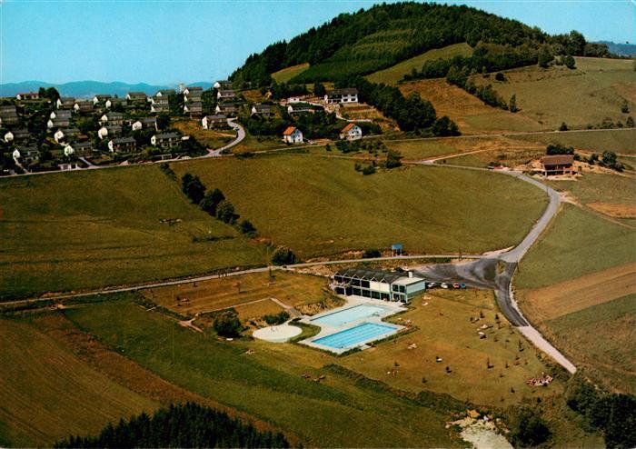 Perlesreut Fliegeraufnahme mit Freibad