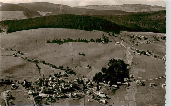 Todtnauberg Schwarzwald BW Fliegeraufnahme mit Schauinslandblick