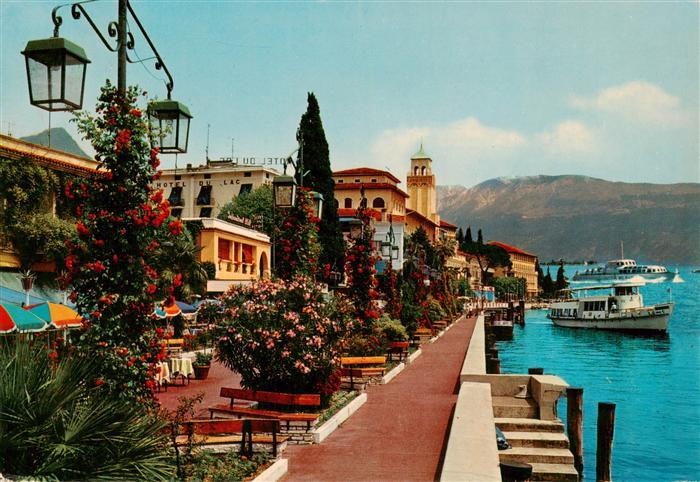 Gardone Riviera di Garda IT Kai Teilansicht