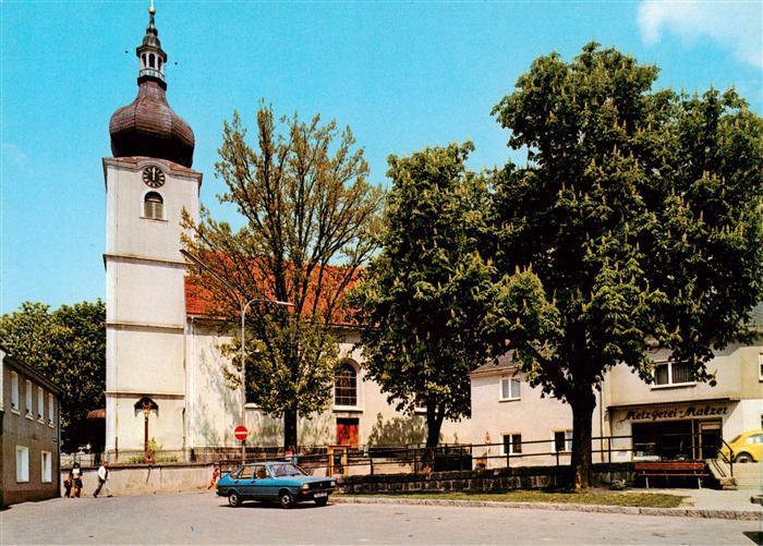 Konnersreuth Oberpfalz Theres Neumann Platz mit Pfarrkirche