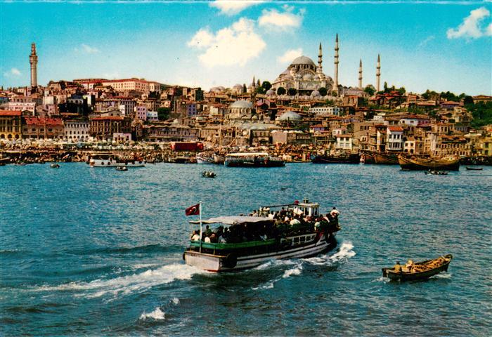 Istanbul Constantinopel TK The Golden Horn and the mosque of Soliman the Magnifi