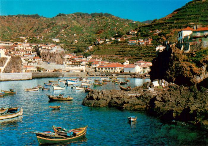 Camara de Lobos Madeira Portugal Aldeia piscatoria Fischerdorf Hafen