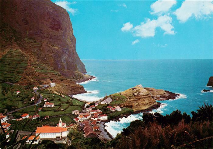 Porto da Cruz Madeira  Portugal Panorama Kueste
