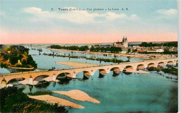 Tours 37 Vue generale La Loire