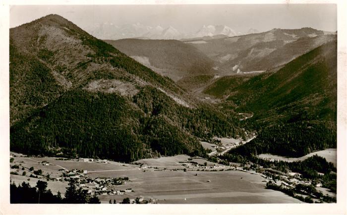 Endfelden Vilshofen Donau mit Reiteralpe Hochkalter und Watzmann