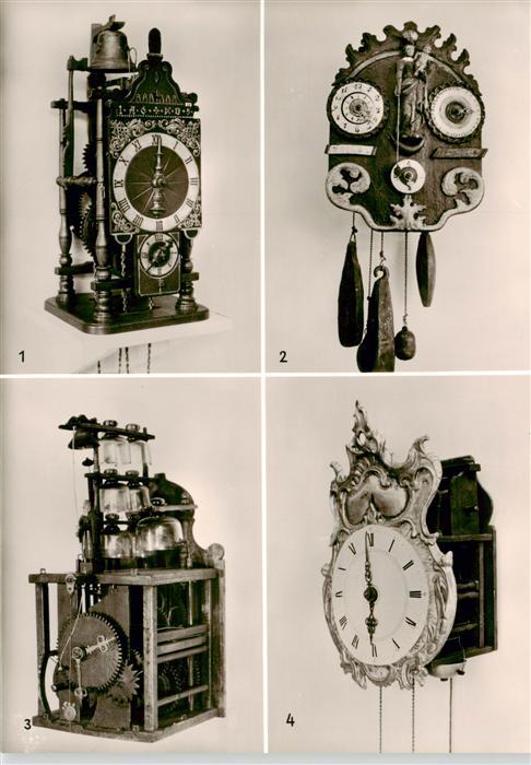 Furtwangen Schwarzwaelder Waaguhr Schwarwaelder Wanduhr mit Pendel Wecker und Mo