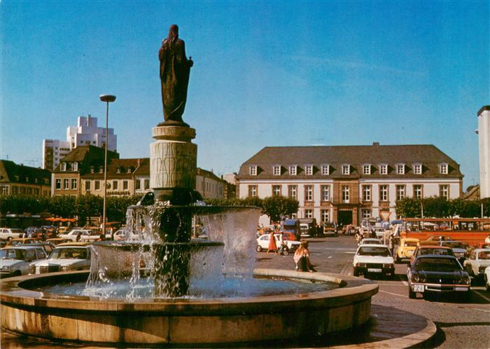 Saarlouis Saarlautern Grosser Markt Brunnen