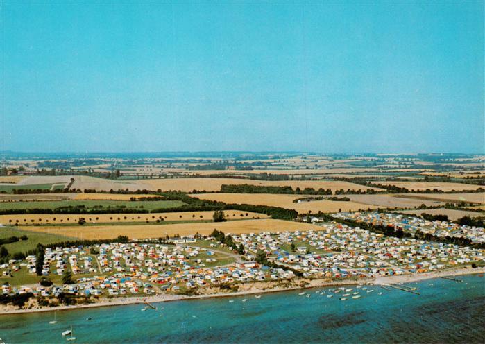 Pelzerhaken Neustadt Holstein Campingplaetze Suedstrand und Seeblick Fliegeraufn