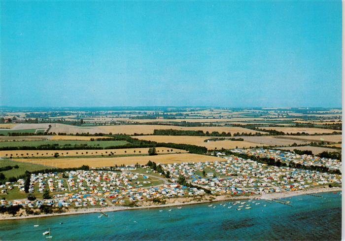 Pelzerhaken Neustadt Holstein Campingplaetze Suedstrand und Seeblick Fliegeraufn