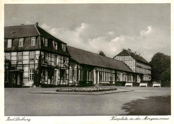 Bad Driburg Kurplatz in der Morgensonne