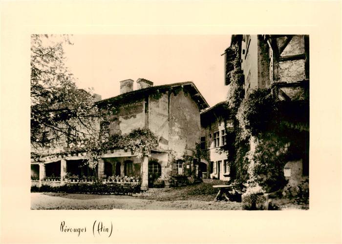 Perouges 01 Ain Maison a Piliers et rue du Prince
