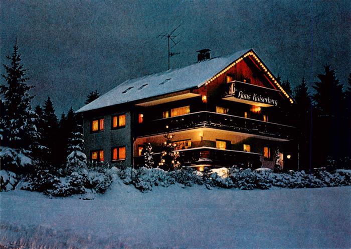 Neubau Fichtelberg Pension Café Kaiserberg im Winter Nachtaufnahme