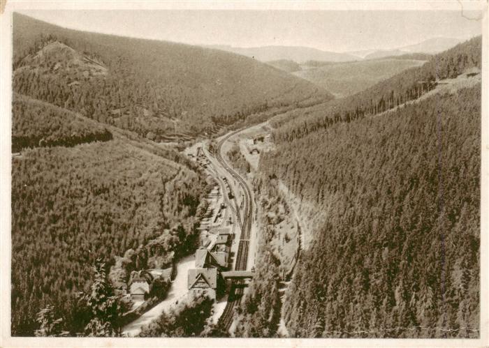 Oberhof Thueringen Blick vom Baerenstein zum Bahnhof Oberhof