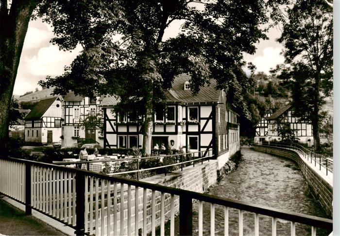 Oberkirchen Sauerland Schmallenberg Gasthof Schuette Terrasse Kanal