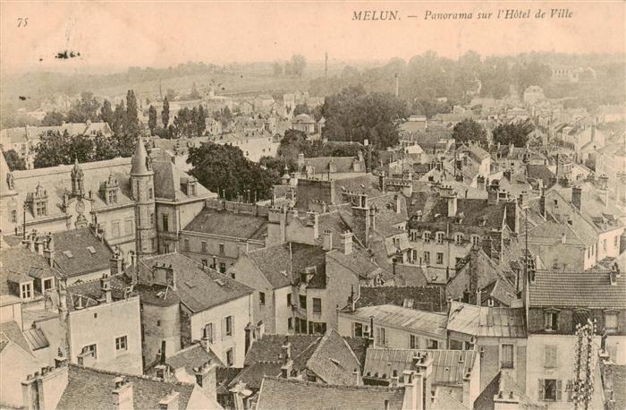 Melun 77 Seine-et-Marne Panorama sur l’Hotel de Ville