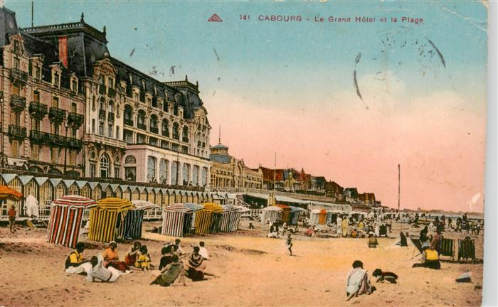 Cabourg 14 Calvados Le Grand Hotel et la Plage