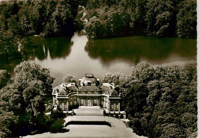 Ludwigsburg  Wuerttemberg Schloss Monrepos mit See Fliegeraufnahme