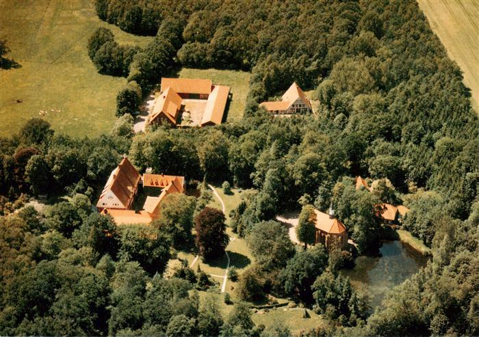 Dinklage Benediktinerinnenabtei Burg Dinklage mit Oekonomie Fliegeraufnahme