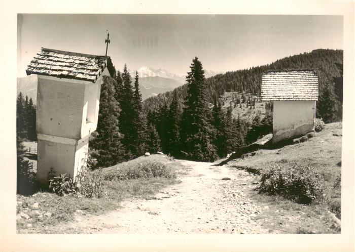Matrei Brenner Tirol AT Maria Waldrast Josefskapelle mit Blick gegen Olperer