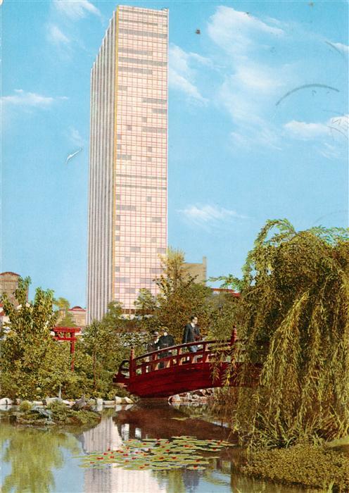 LEVERKUSEN  CITY Blick vom jap Garten auf das Bayer Hochhaus