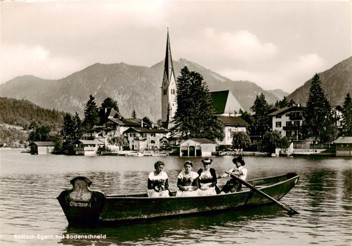 Rottach-Egern Tegernsee mit Bodenschneid Bootspartie Kirche