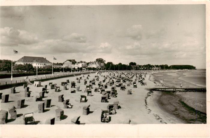 Travemuende Ostseebad Blick auf Casino und Strand
