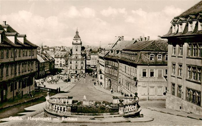 Gotha  Thueringen Hauptmarkt mit Rathaus
